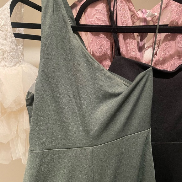 Bridesmaids/formal gown - Picture 2 of 2